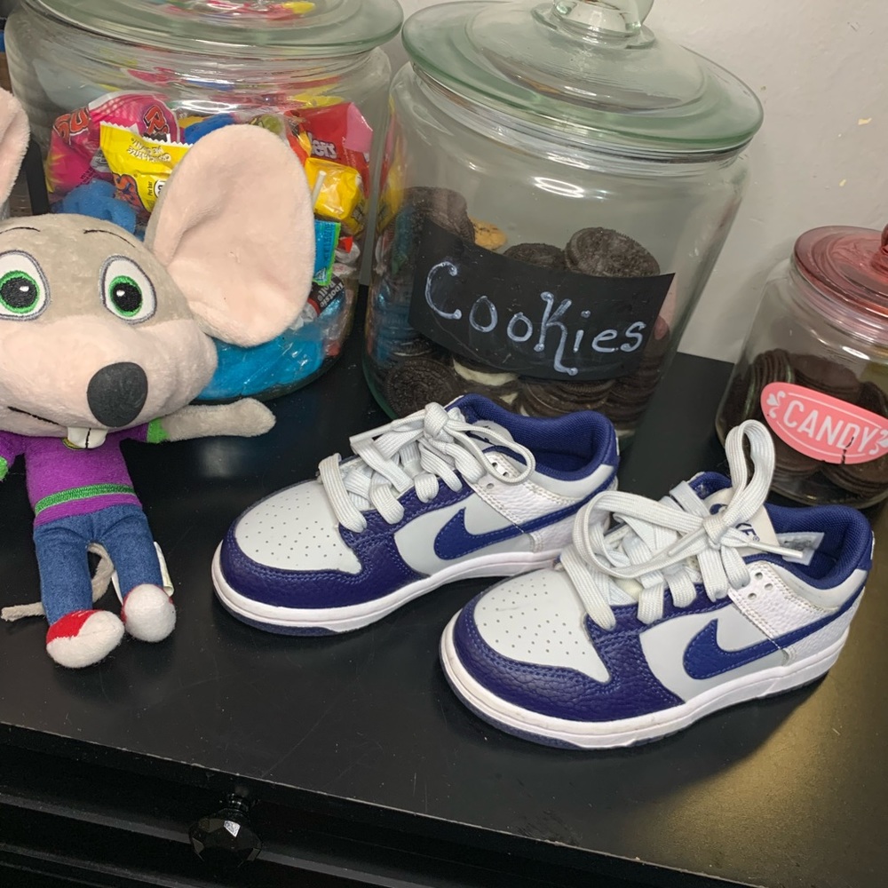 Nike low dunks